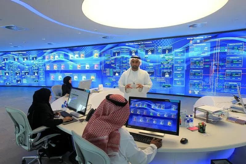 أنظمة التكييف والتبريد للمنشآت